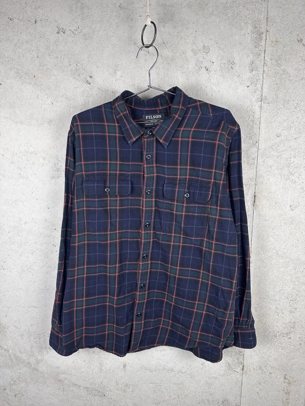 C.C. Filson Field Button Up Scout Shirt Black Red Green Plaid Flannel Size Large